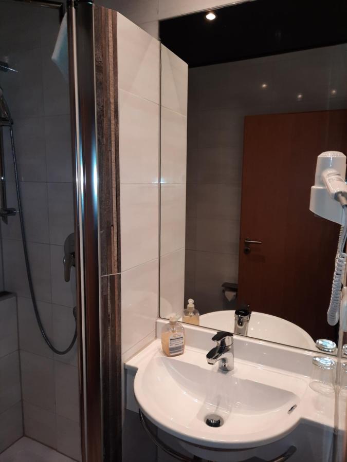Esselbach Hotel-Gasthof Talblick מראה חיצוני תמונה